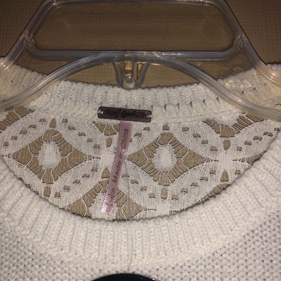 Poof Sweater Girls White Size Small S Chenille Knit Lace Back - Picture 5 of 6